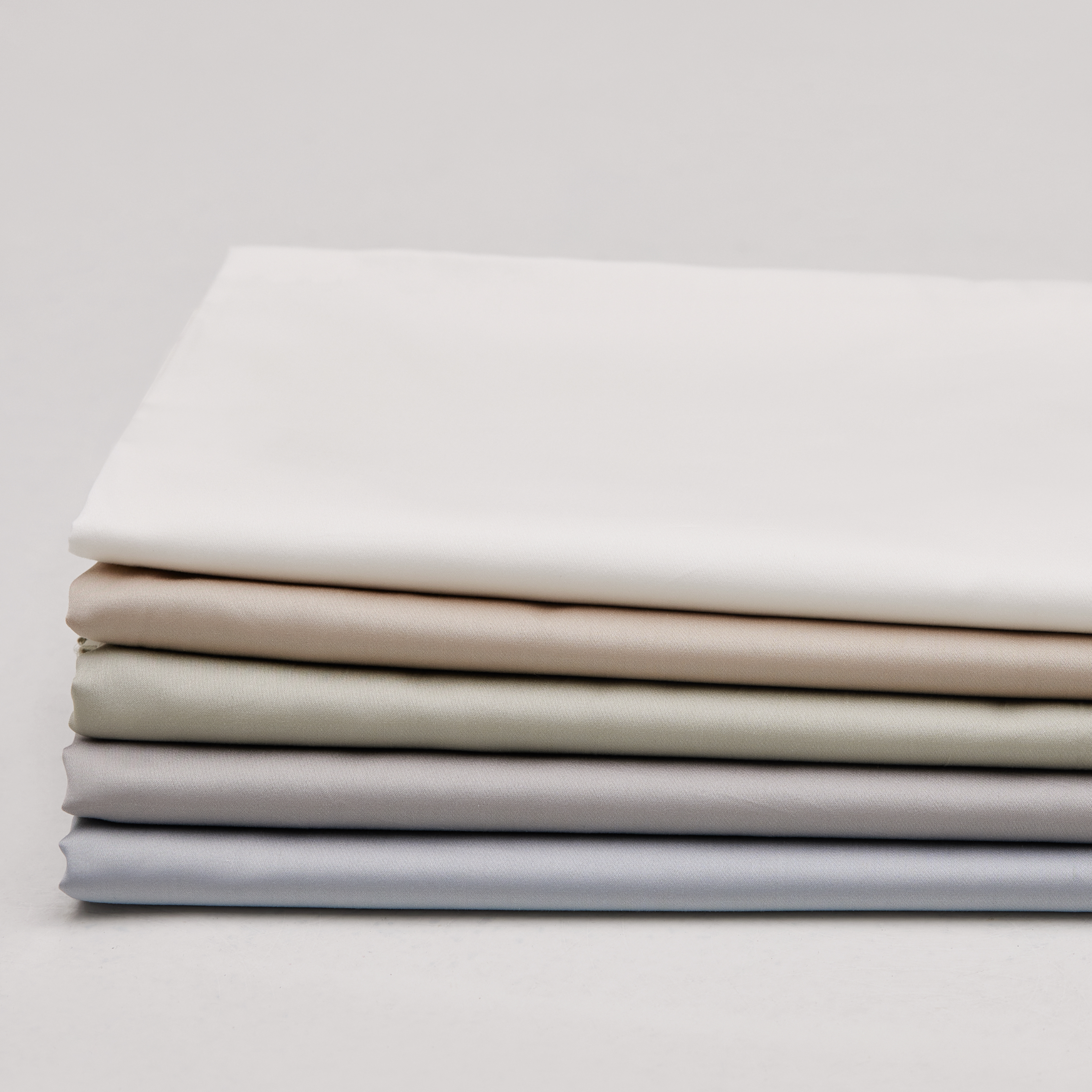Nelpanda Classic fitted sheets made from 300-thread-count high-density sateen weave cotton