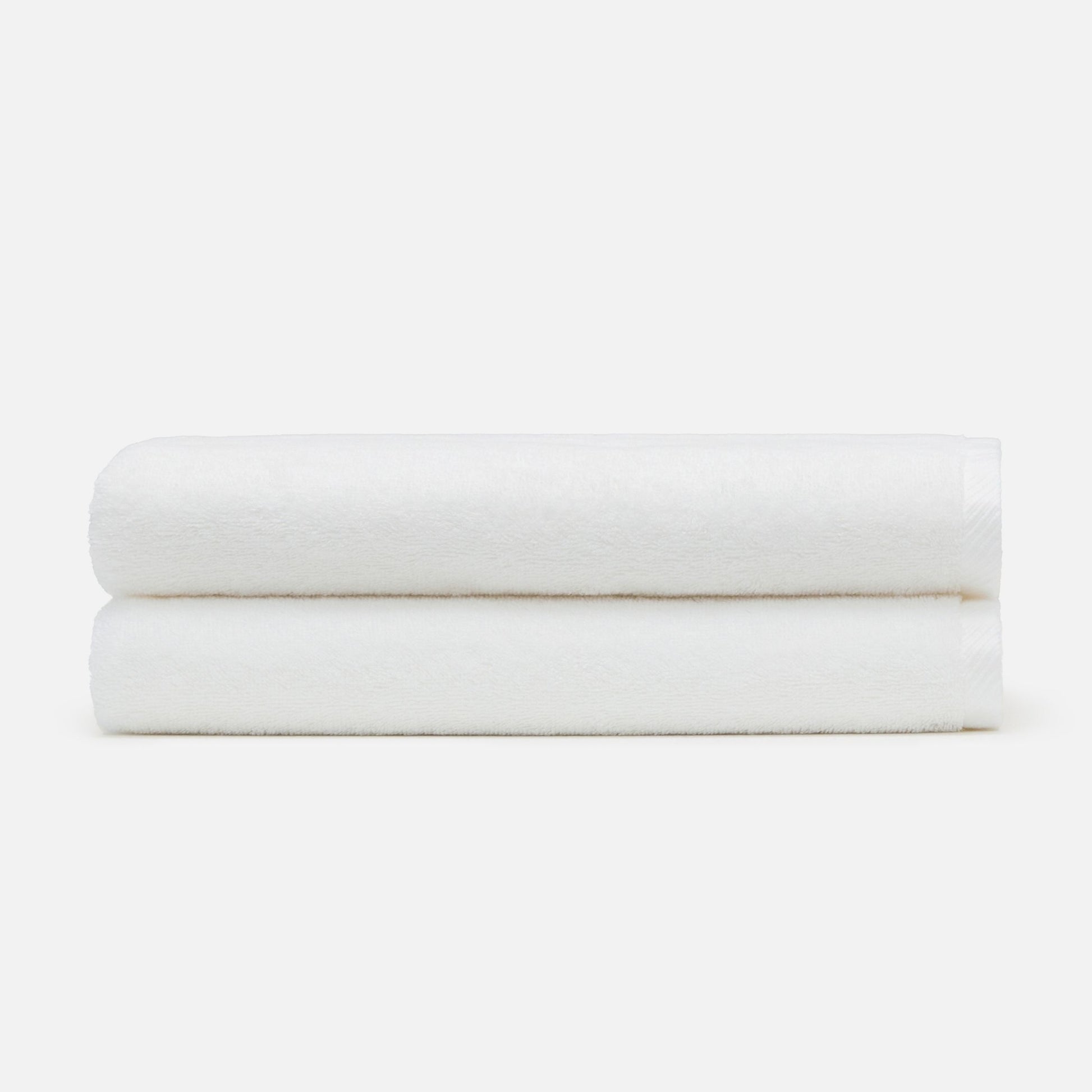 Nelpanda Tokyo Egyptian cotton bath towel in white, absorbent quality and luxury hotel-quality comfort
