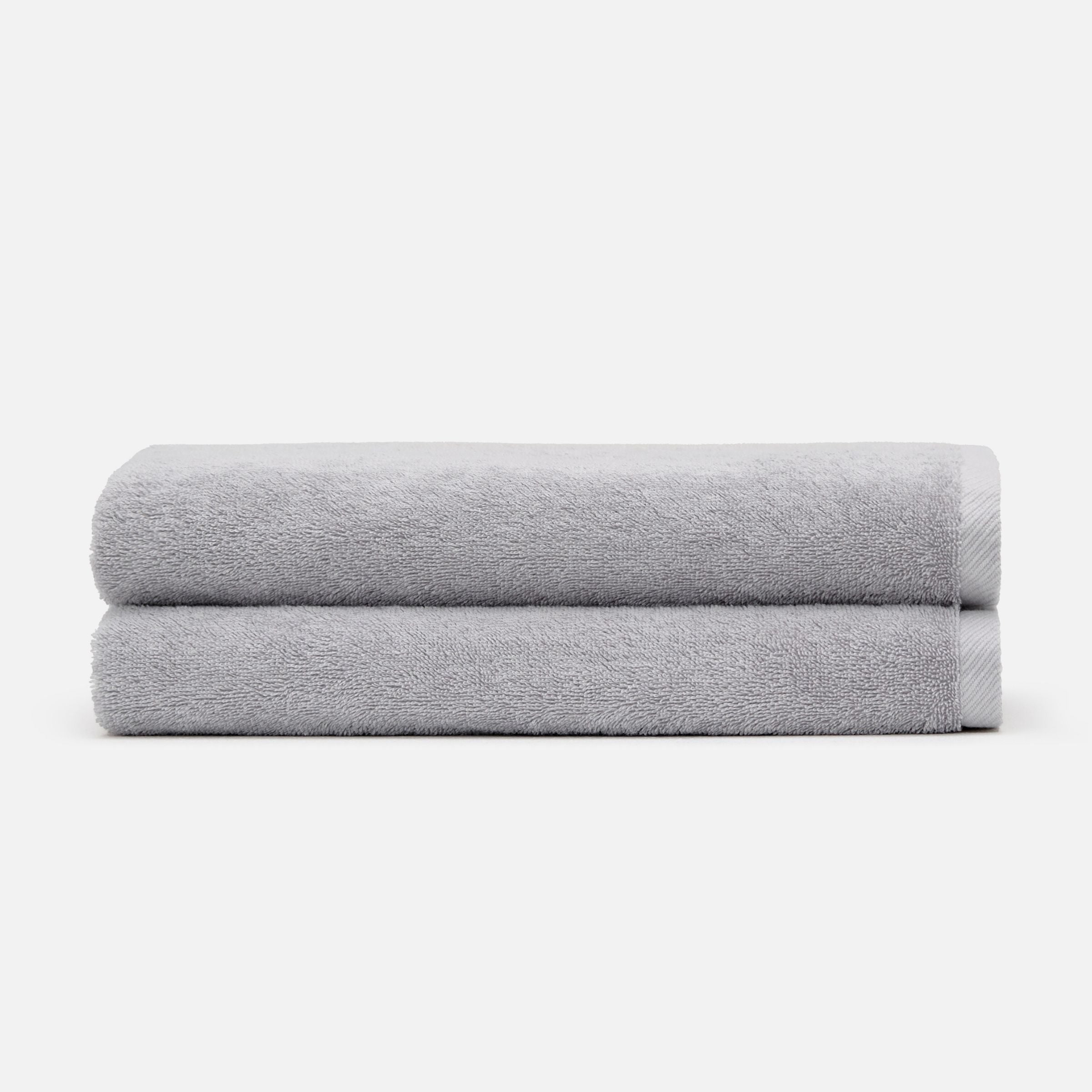 Nelpanda Tokyo Egyptian cotton bath towel in gray, absorbent quality and luxury hotel-quality comfort