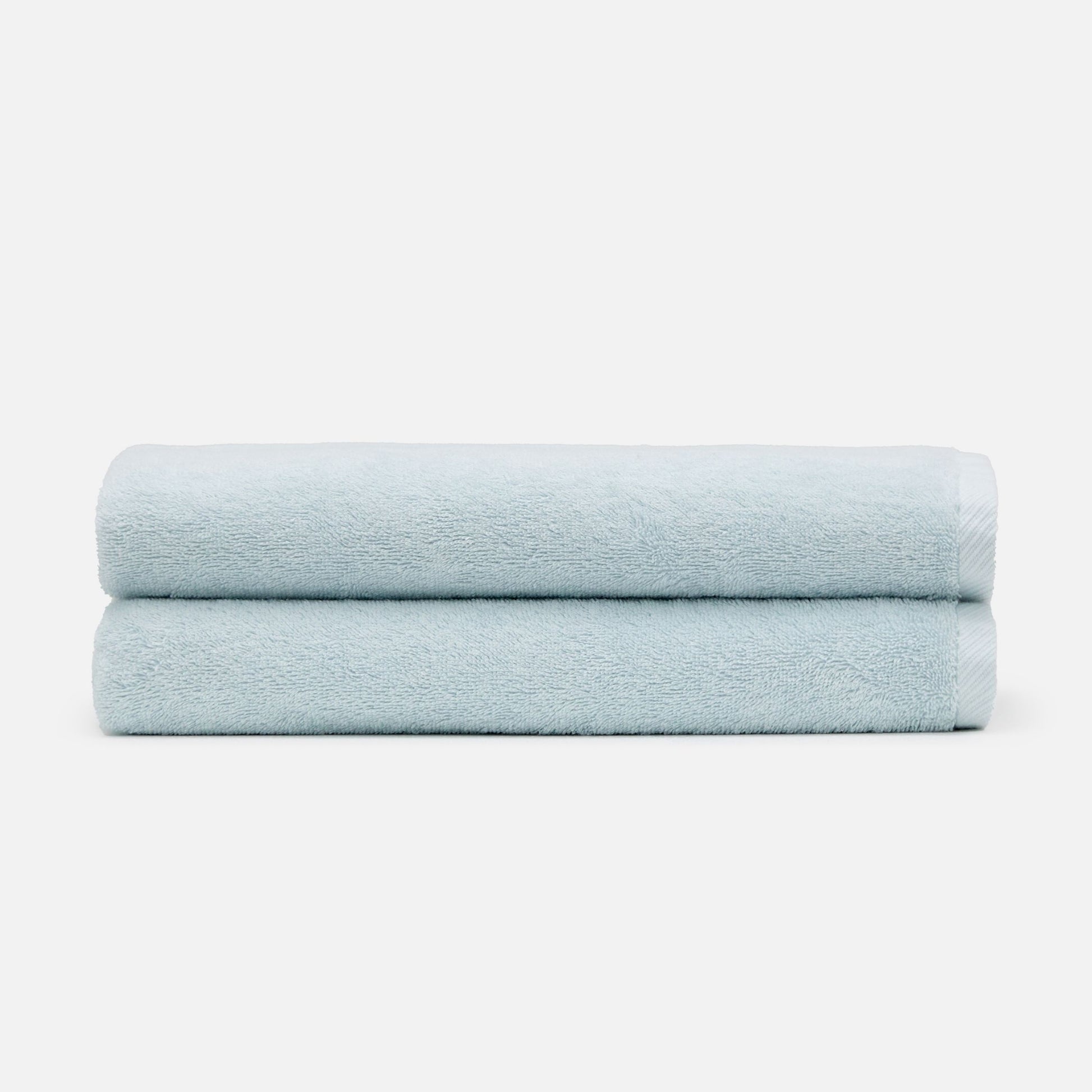 Nelpanda Tokyo Egyptian cotton bath towel in light blue, absorbent quality and luxury hotel-quality comfort