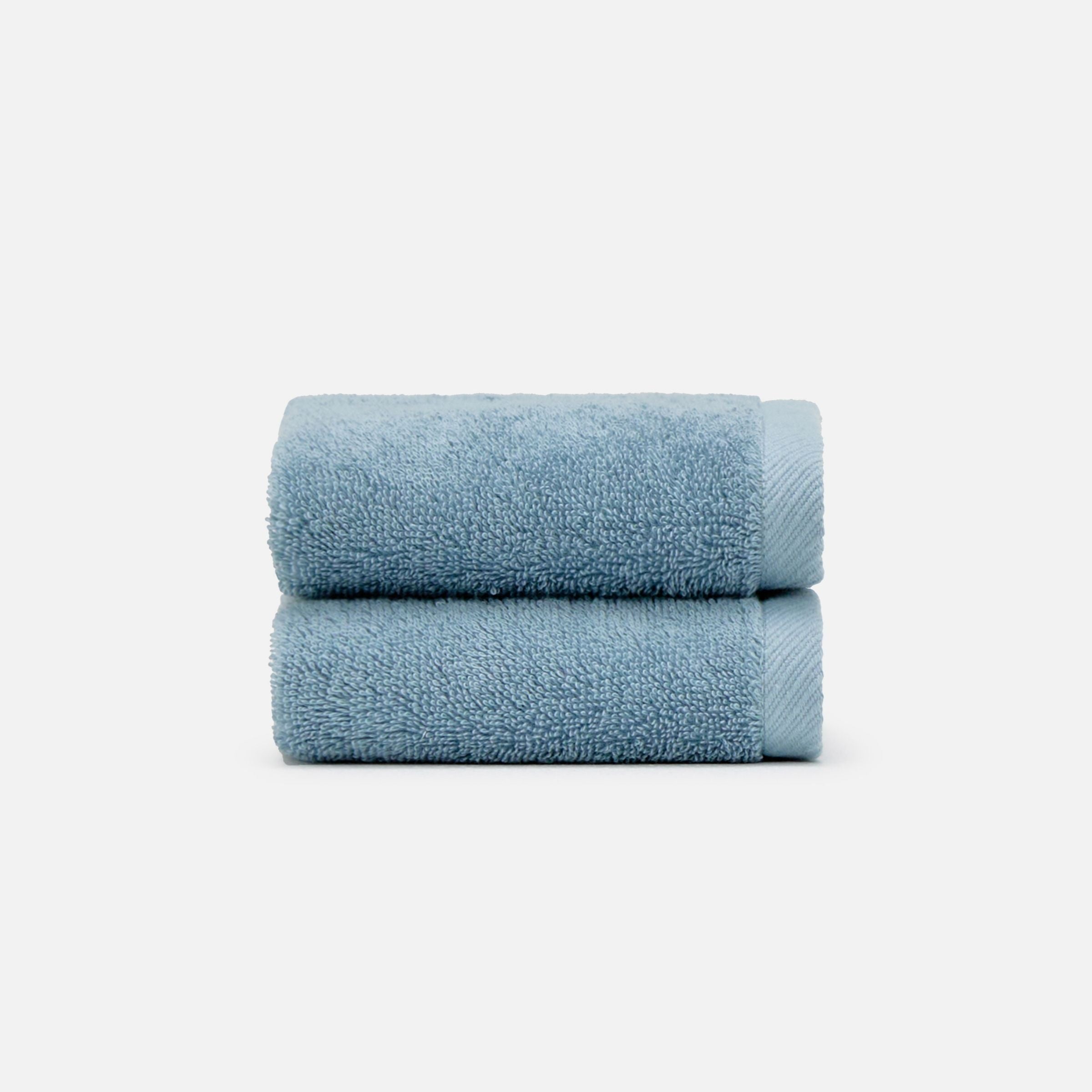 Nelpanda Tokyo Egyptian cotton washcloth in blue, absorbent quality and luxury hotel-quality comfort