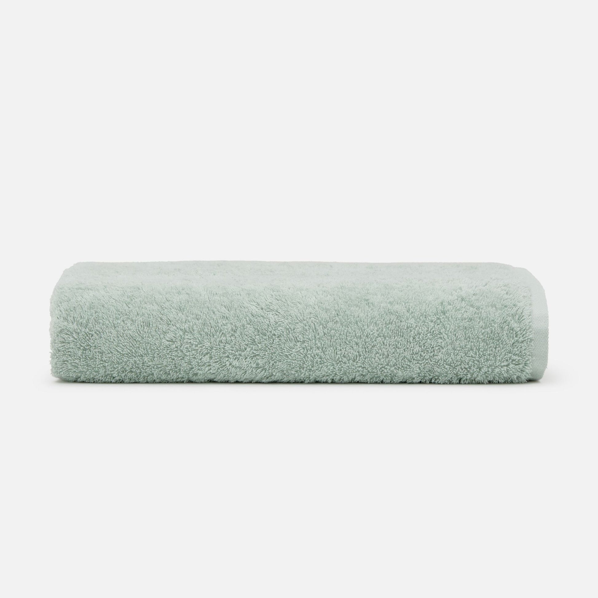 Soft and highly absorbent NELPANDA Plush Egyptian cotton bath towel in green