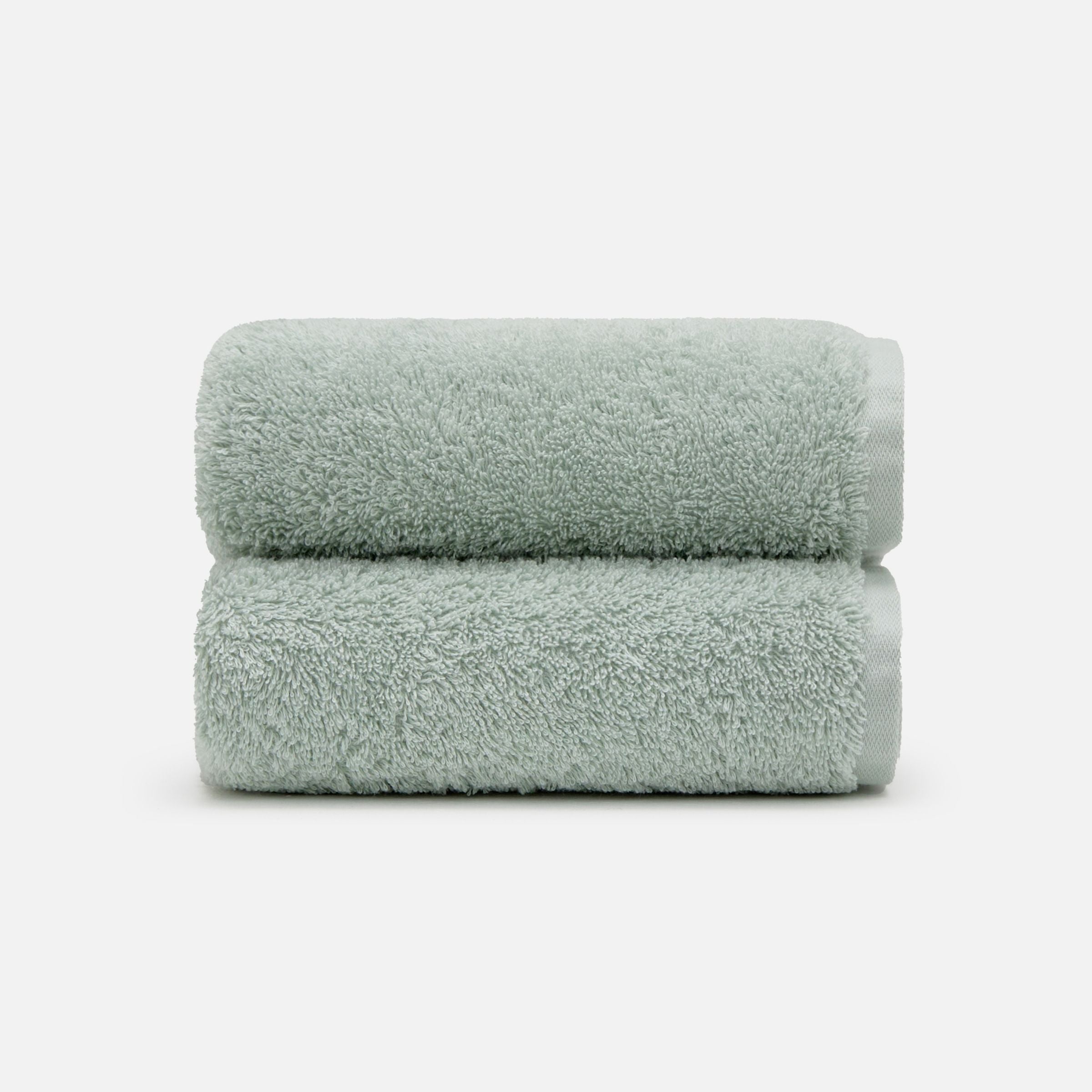 Soft and highly absorbent NELPANDA Plush Egyptian cotton hand towel in green