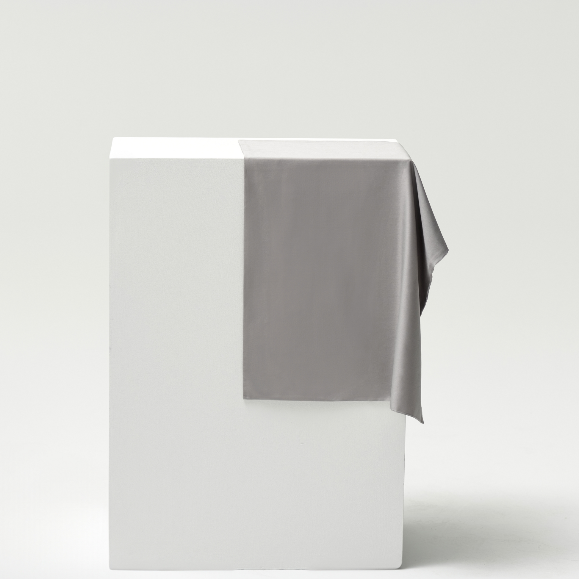 gray-hang