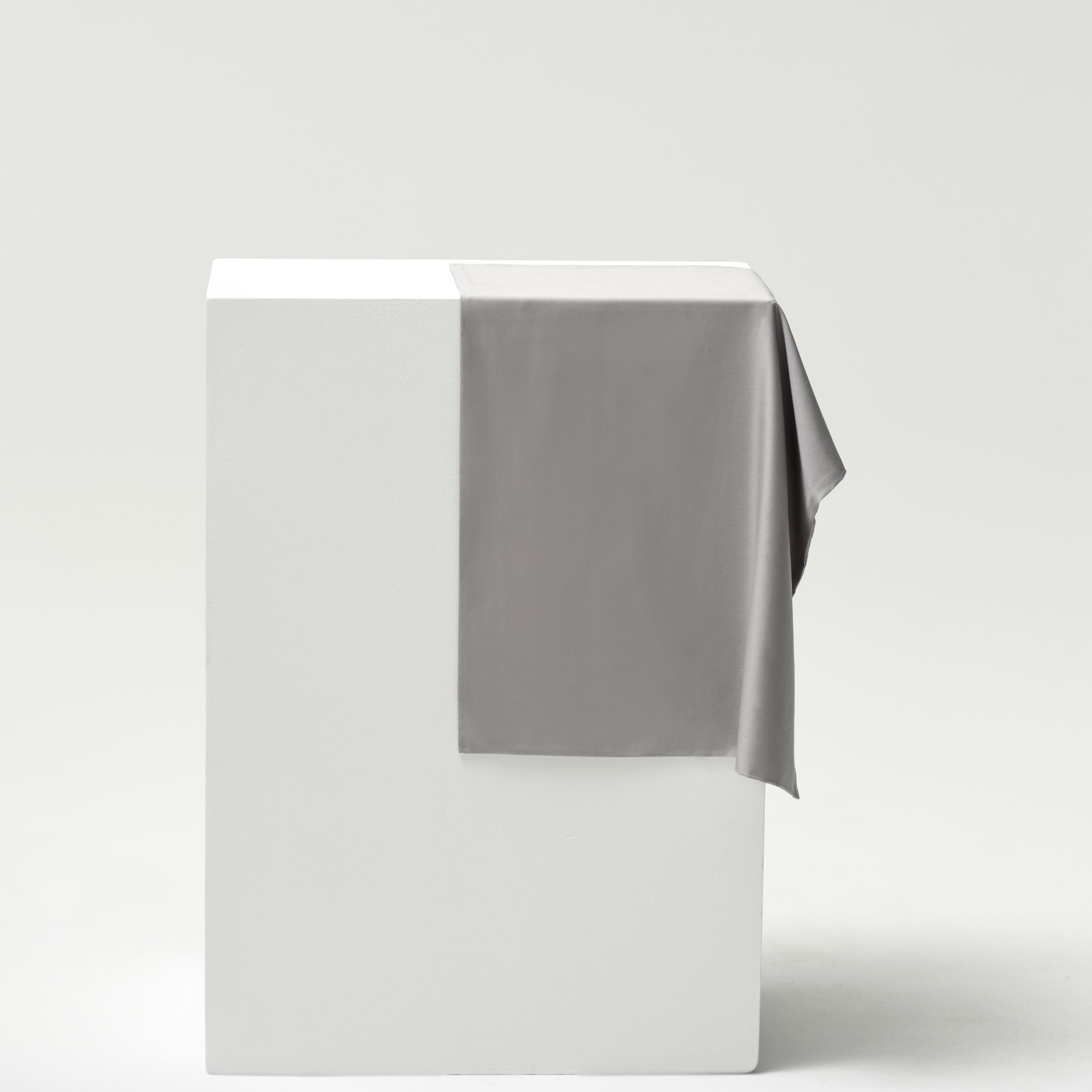 gray-hang