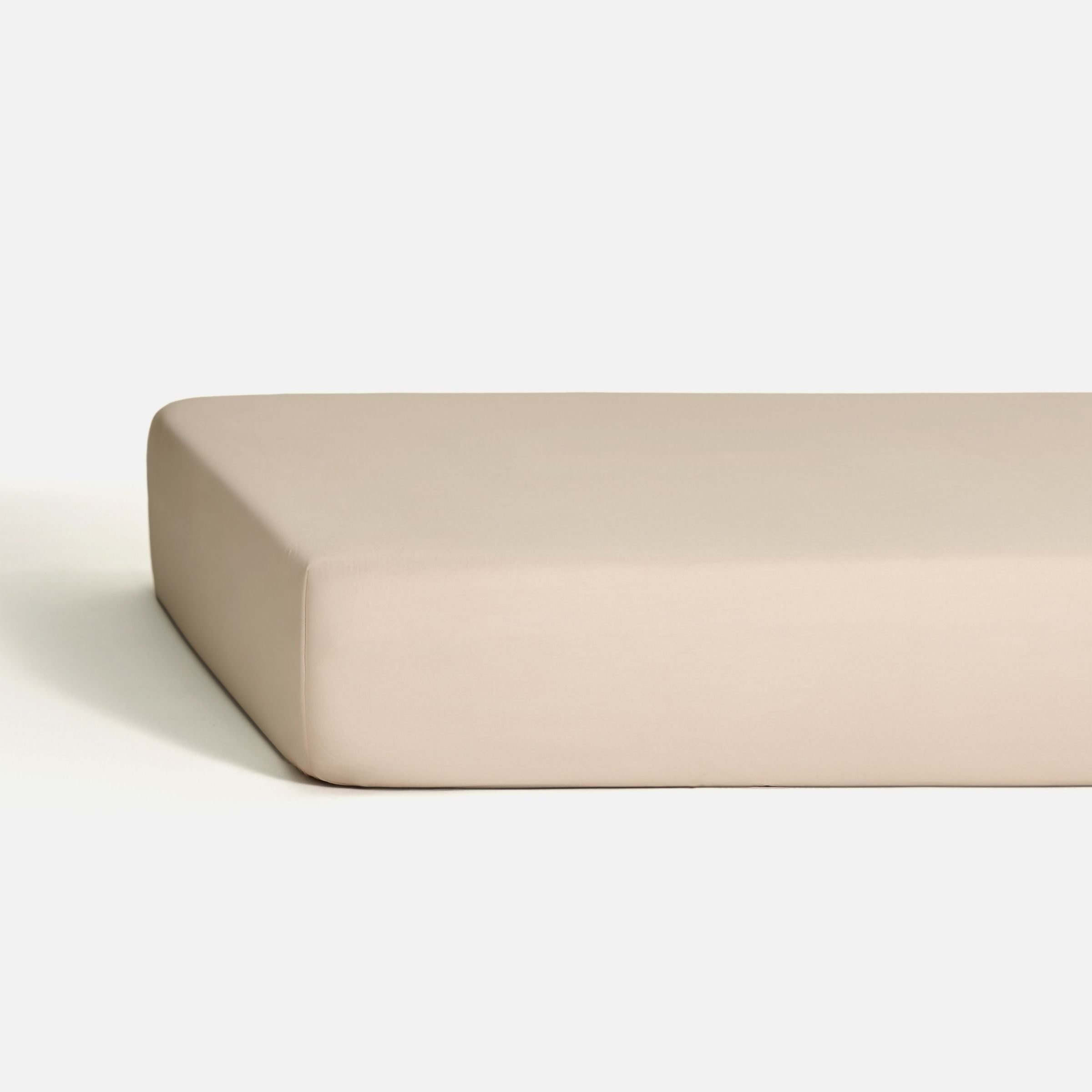 Nelpanda Classic 100% cotton fitted sheet in beige