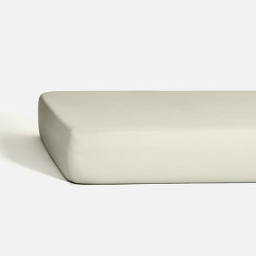 Nelpanda Classic 100% cotton fitted sheet in green