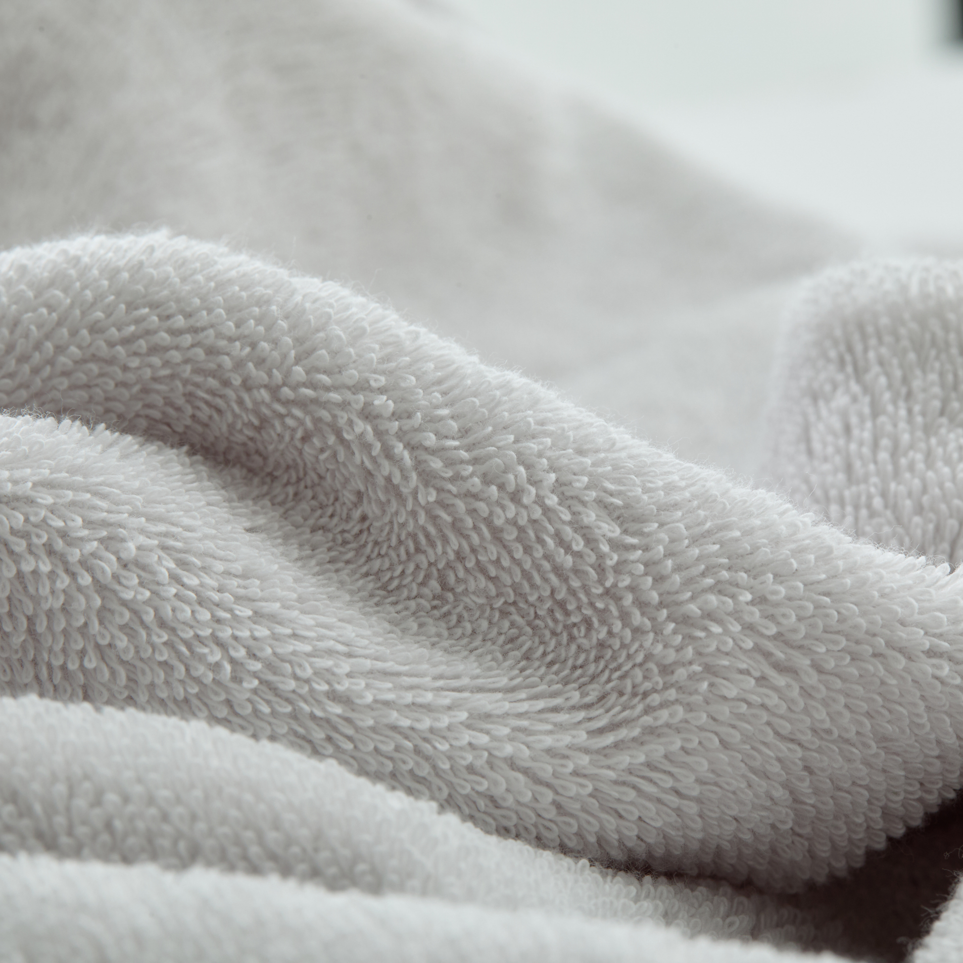 7e575328-f7af-4fe0-a99c-034f6218b434/towel_loop.png